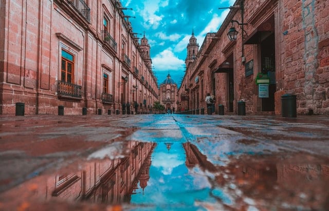 image of mexico city street that is symetrical