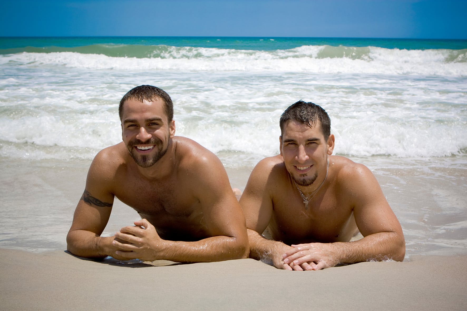 2 guys naked on the beach