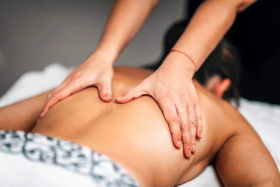 A health facility offers a Lomi Lomi Hawaiian back massage.